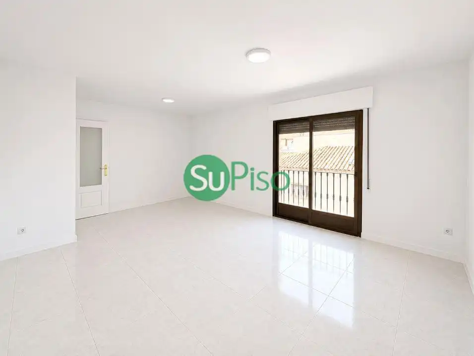 Piso en venta en Avenida Antero López, Magán