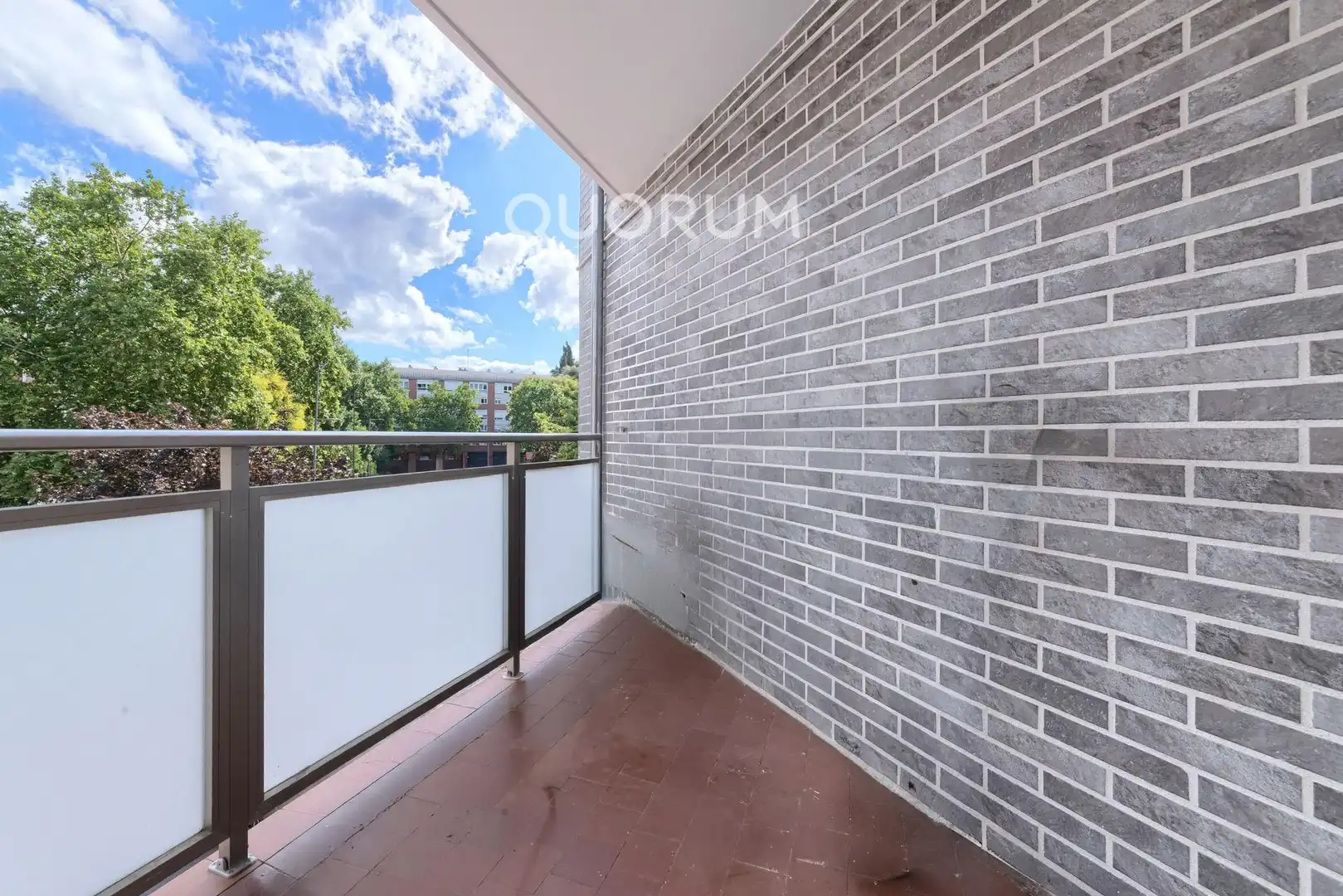 Terraza de Piso en venta en Basauri  con Calefacción y Balcón
