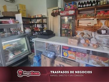 Local comercial en traspaso en Plaza Cervantes 3b