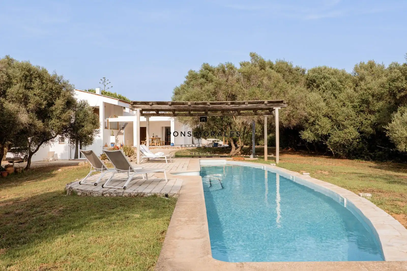 Landhaus mit Terrasse zum Verkauf in Cala d'en Bosch - Serpentona