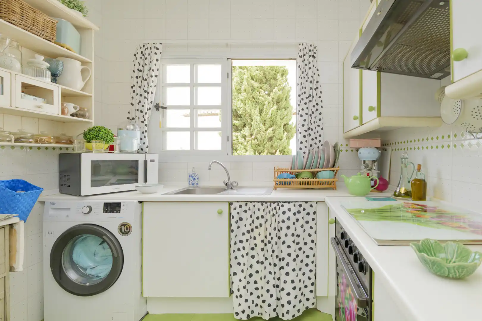Cocina de Piso en venta en Mijas con Terraza, Piscina y Internet