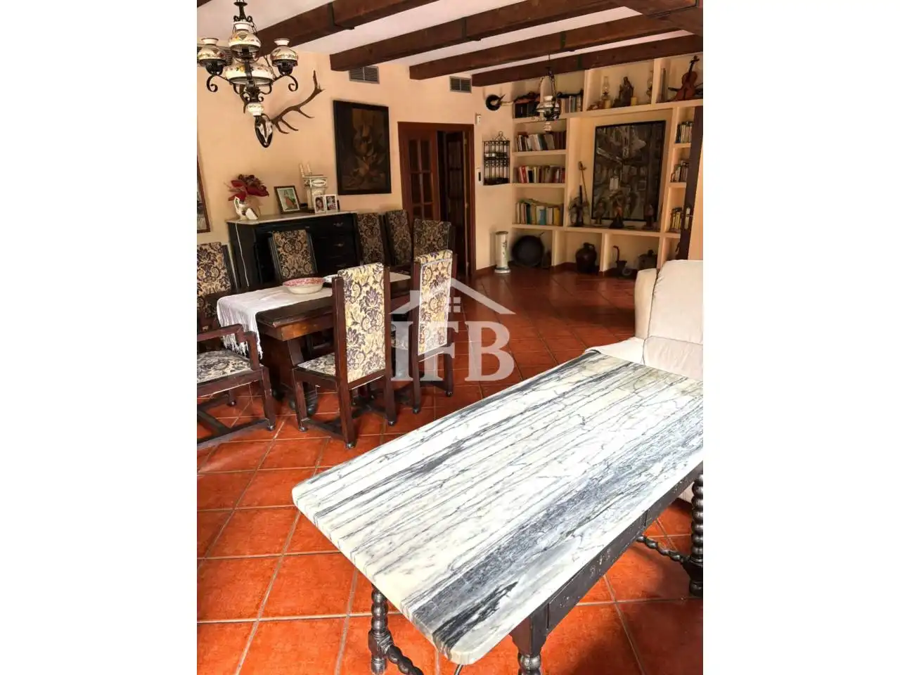 Sala de estar de Casa o chalet en venta en Badajoz con Aire acondicionado, Calefacción y Jardín privado