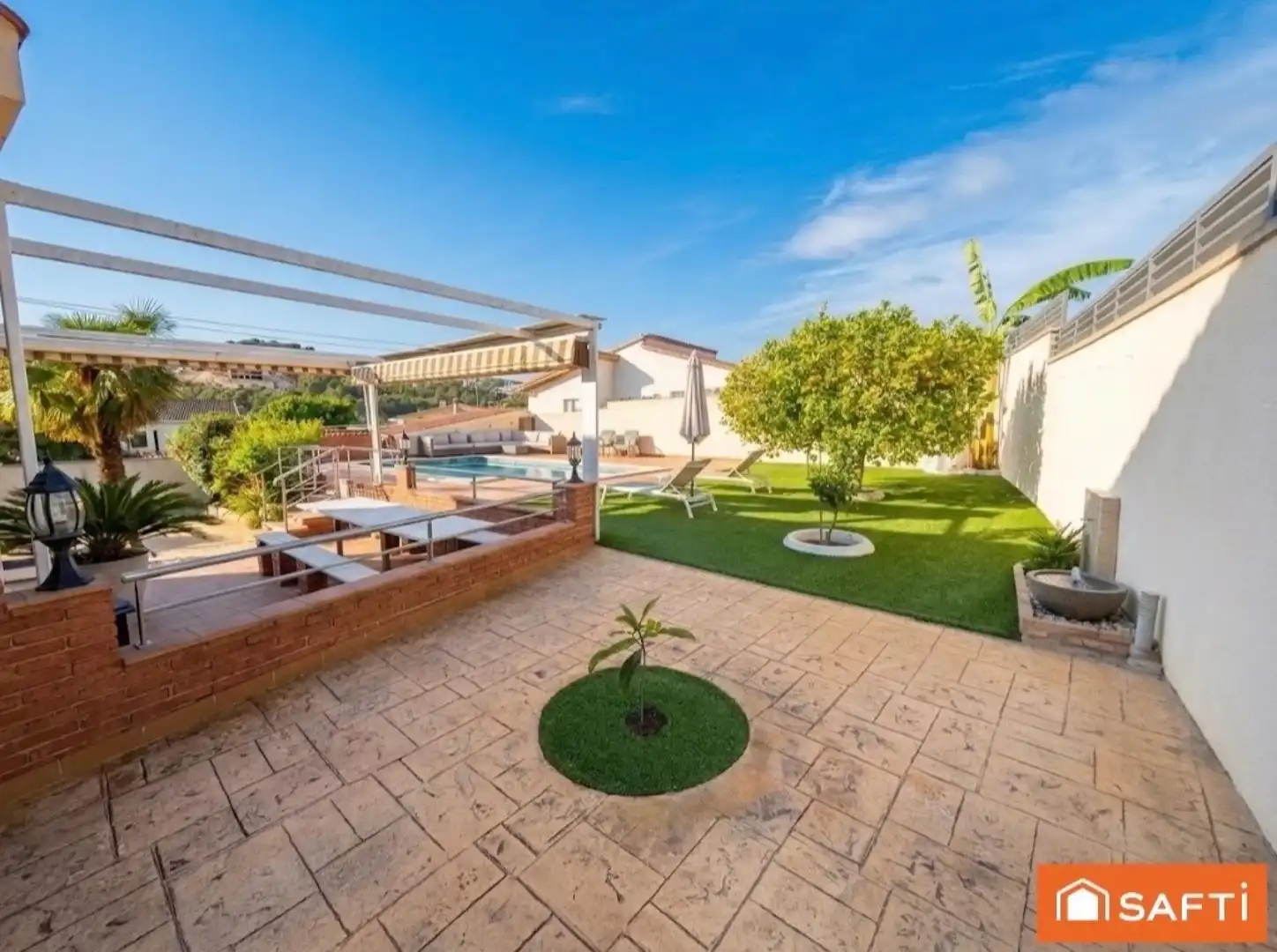 Terrassa de Casa o xalet en venda en Sant Pere de Ribes amb Calefacció