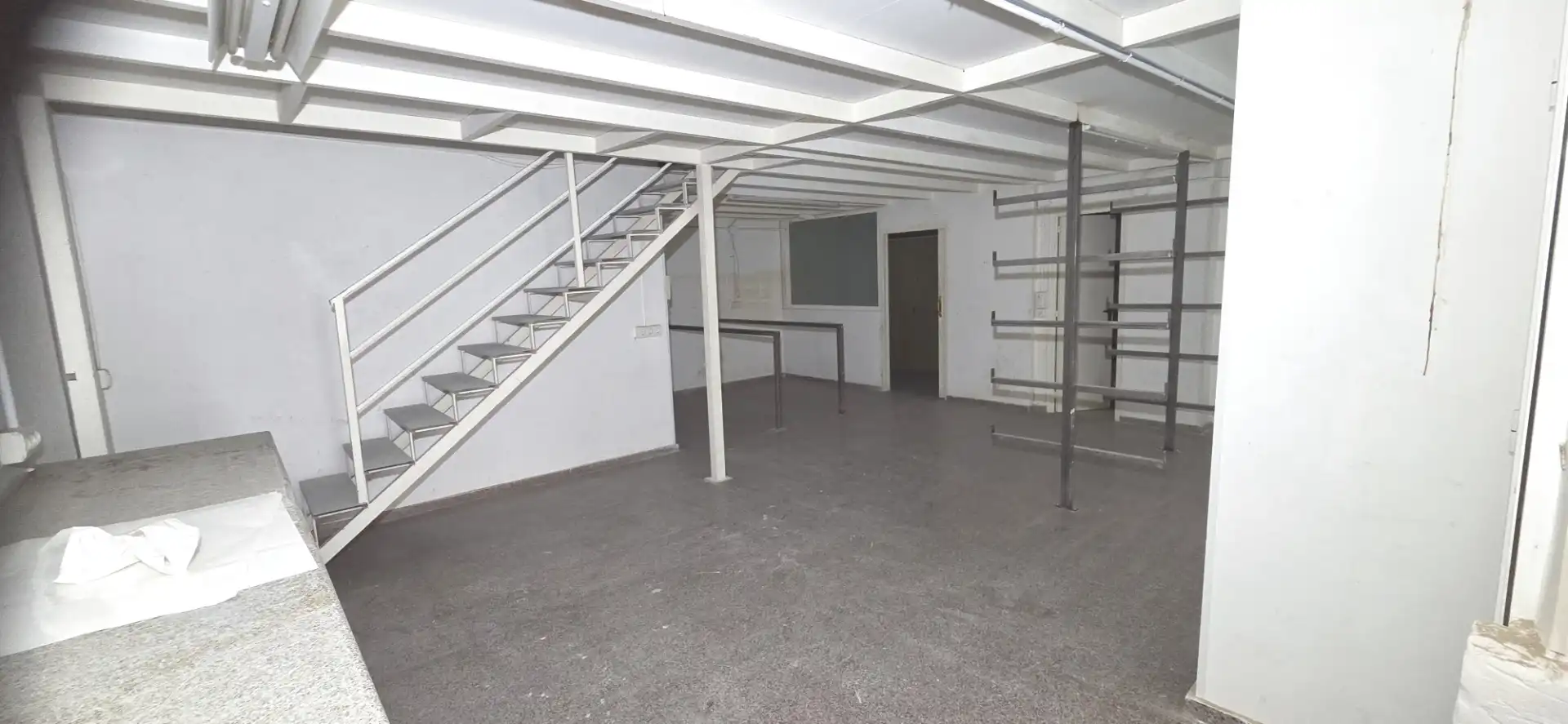 Local en venta en Elda