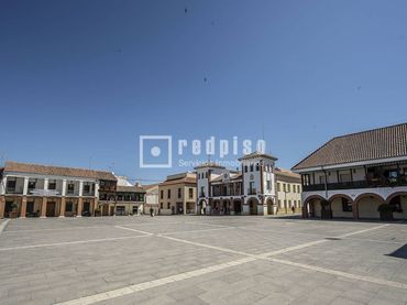 Locale commerciale in affitto a del Cristo