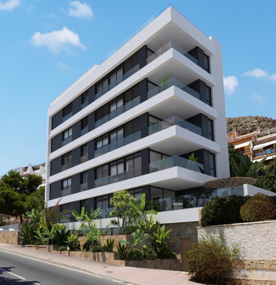 Vista exterior de Pis en venda en Santa Pola amb Aire condicionat, Terrassa i Piscina