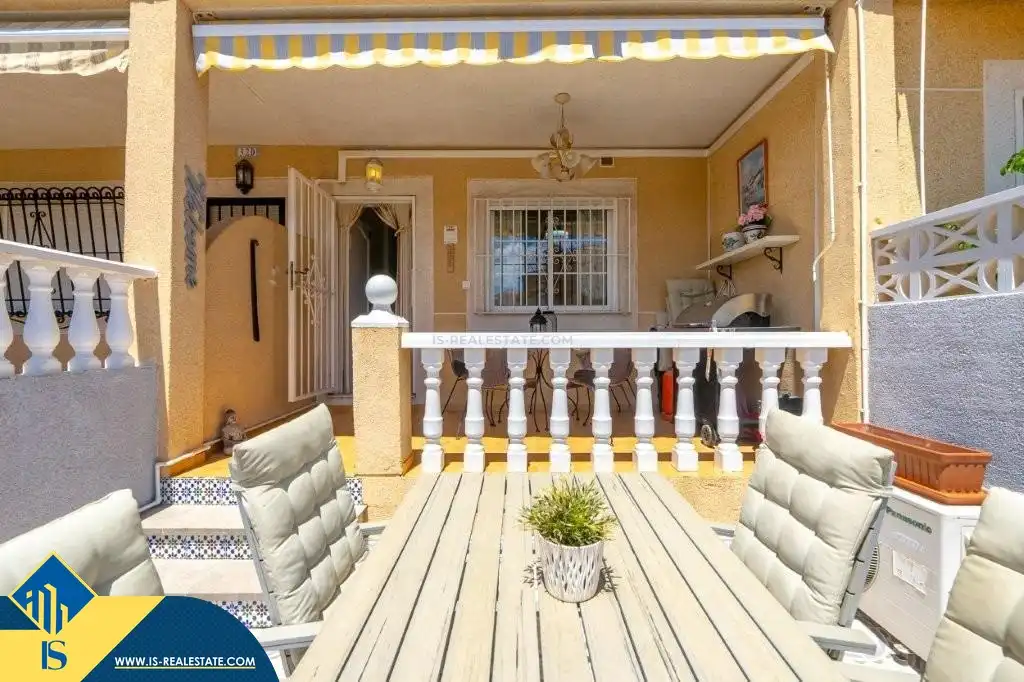 Haus mit Pool zum Verkauf in Nueva Torrevieja - Aguas Nuevas, imagen 3
