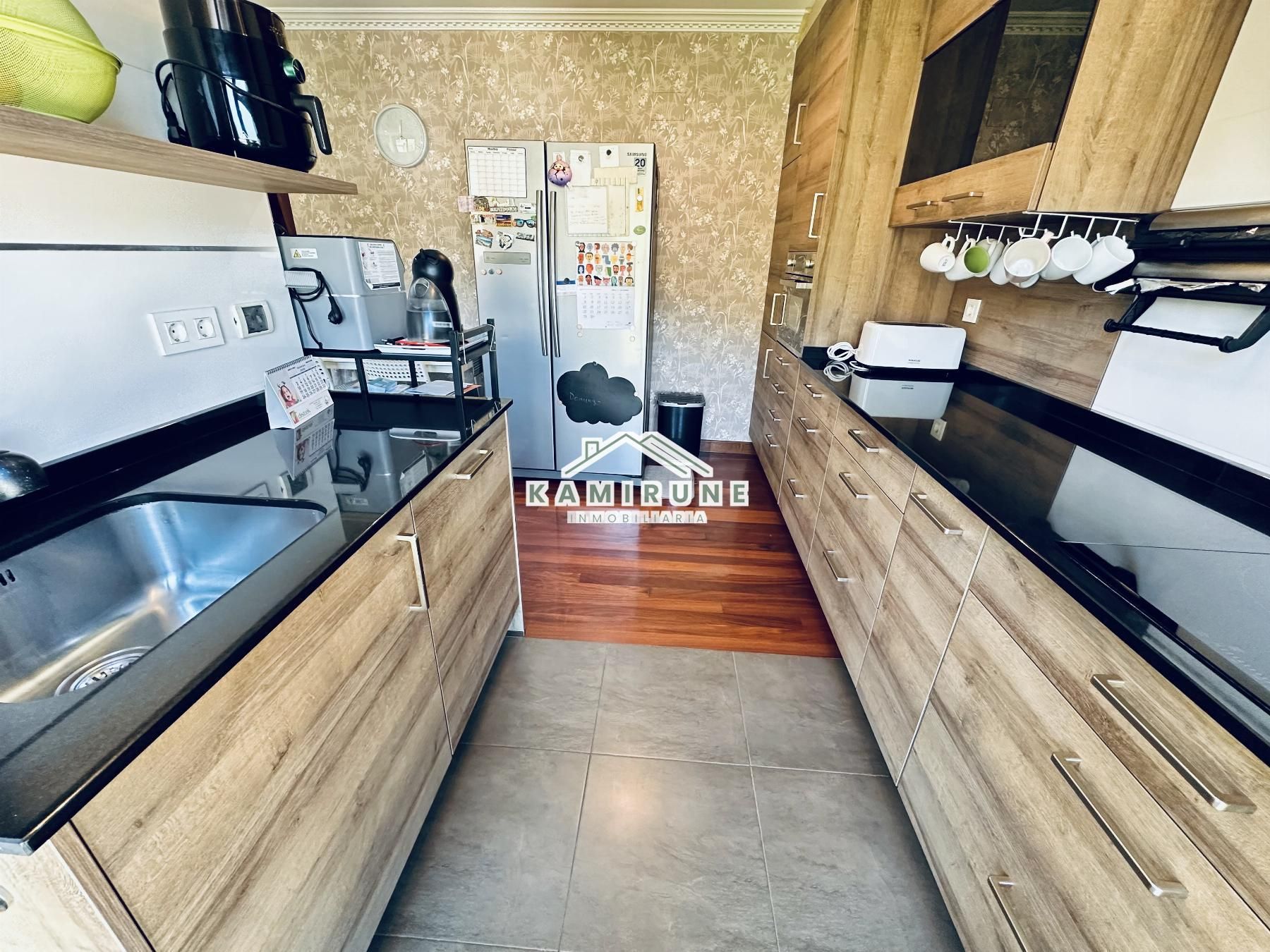 Cocina de Ático en venta en Lemoa con Calefacción y Trastero