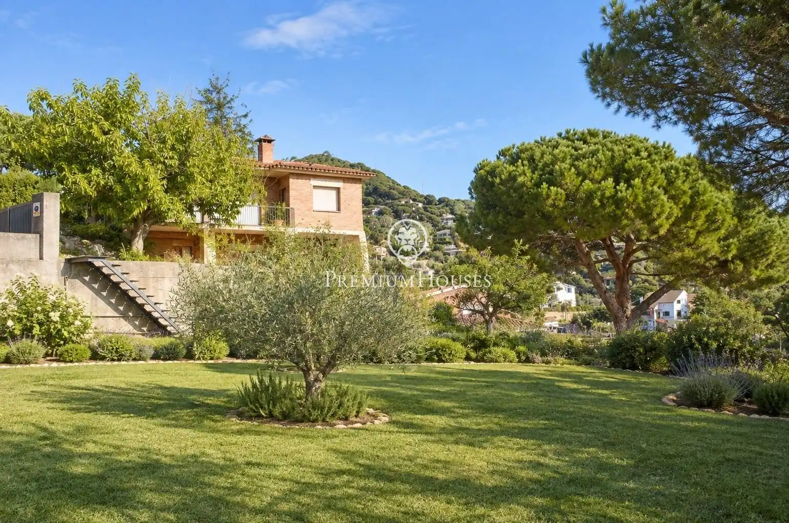 Casa amb jardí en venda a Cabrils