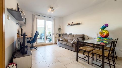 Foto 3 von Erdgeschoss zum Verkauf in Nostra Senyora Merce, Santa Maria - L'Eixample - Sud Sumella, Cubelles