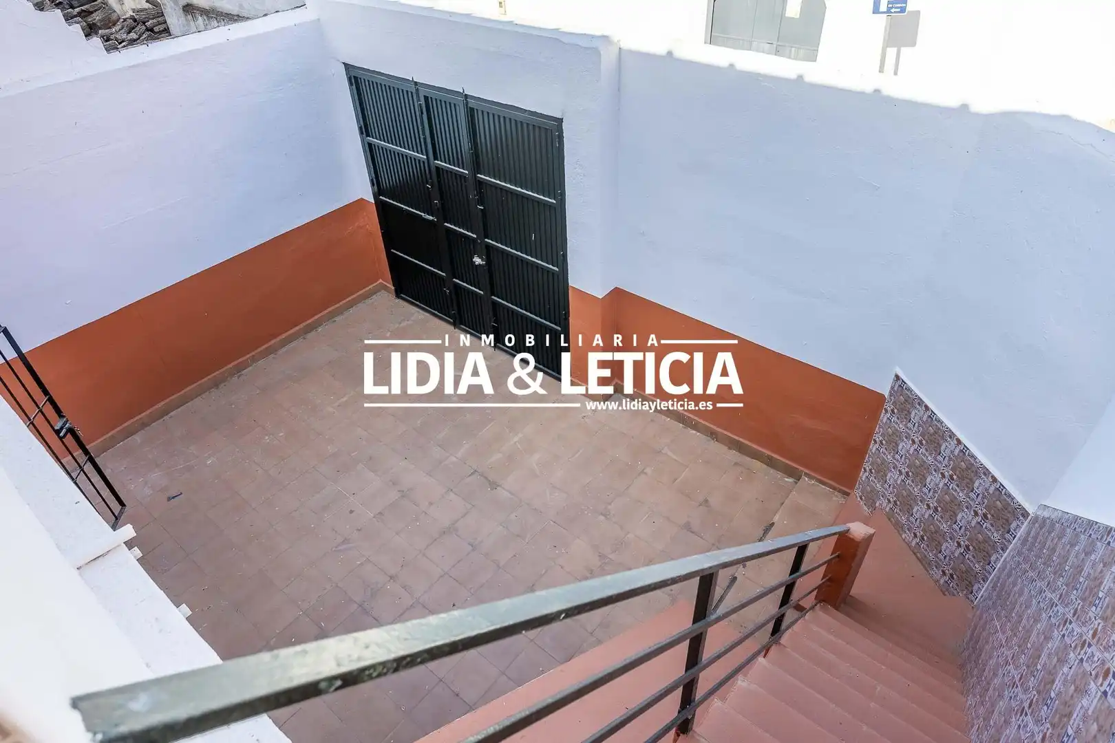 Vista exterior de Casa o xalet en venda en Alcalá de Guadaira amb Aire condicionat i Terrassa
