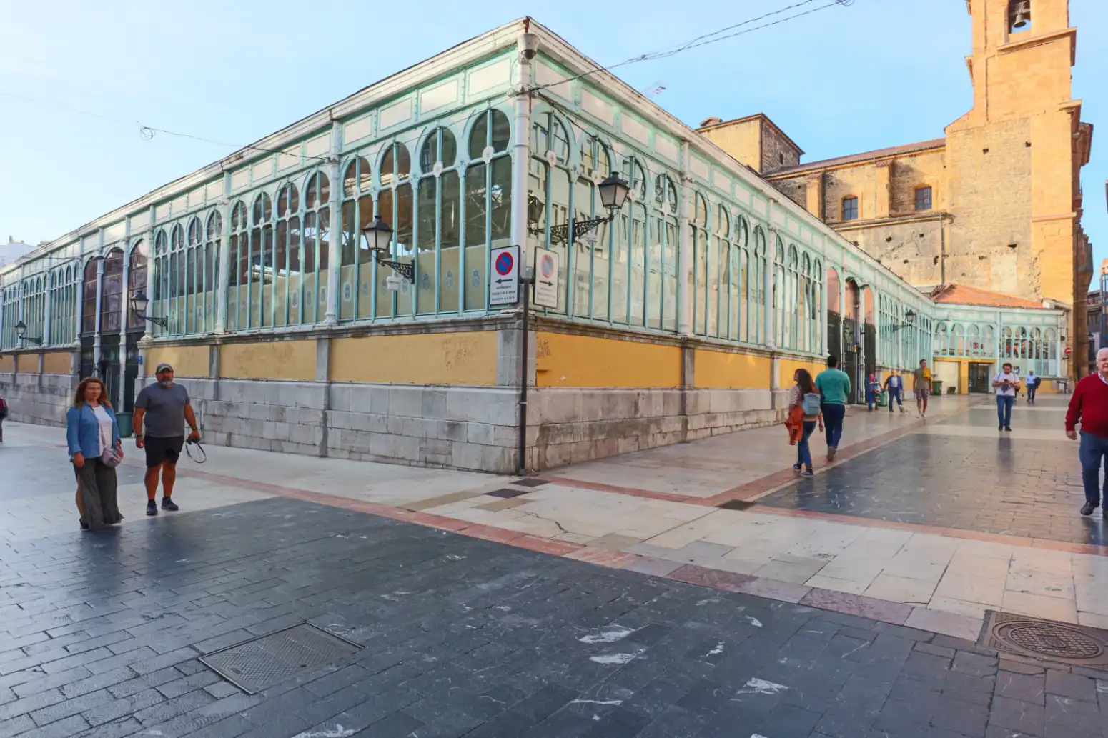 Exterior view of Flat for sale in Oviedo   with Heating, Parquet flooring and Terrace