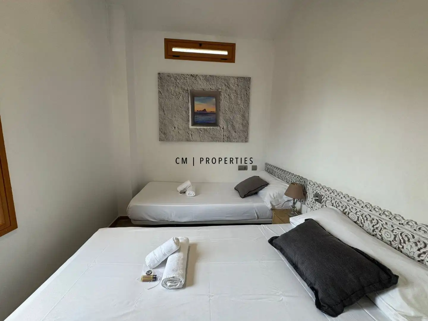 Dormitori de Casa adosada en venda en Valencia amb Aire condicionat, Terrassa i Traster