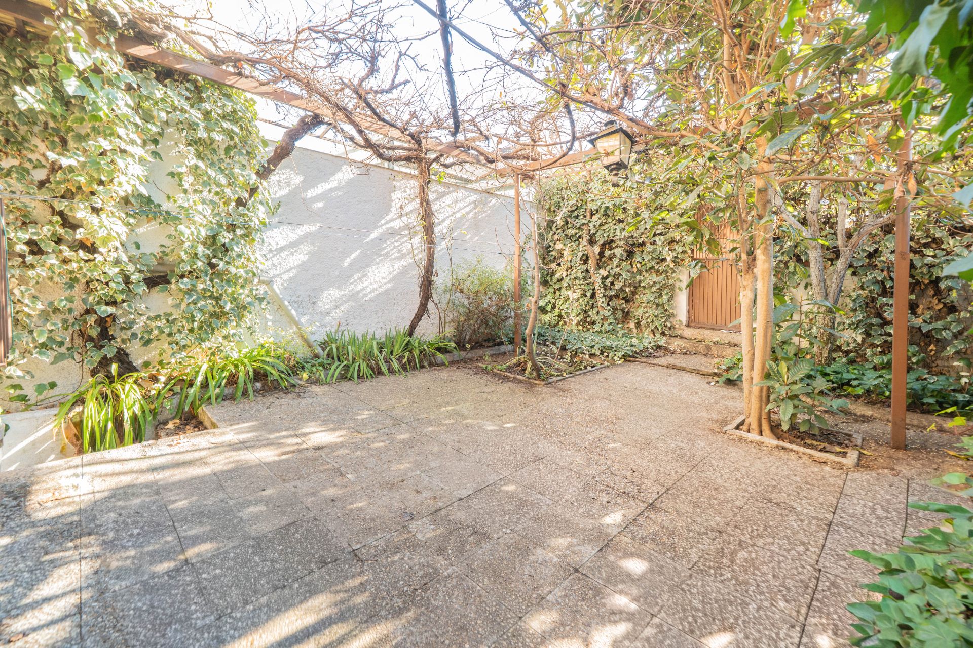 Jardín de Casa adosada en venta en Pozuelo de Alarcón con Aire acondicionado, Jardín privado y Terraza