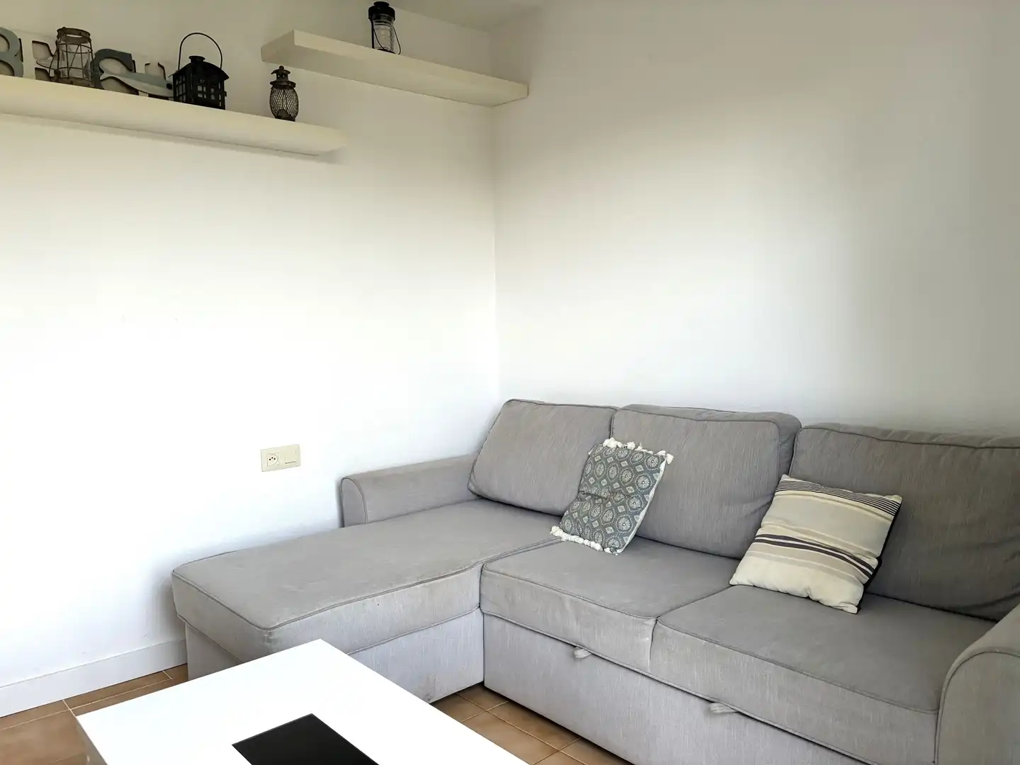 Sala d'estar de Estudi en venda en Palafrugell amb Aire condicionat, Terrassa i Piscina