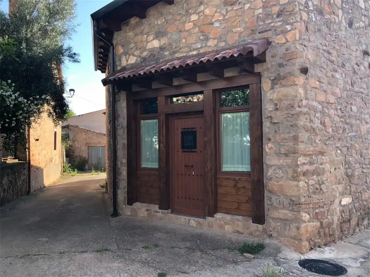 Exterior view of Houses for sale in Valdegeña  with Furnished