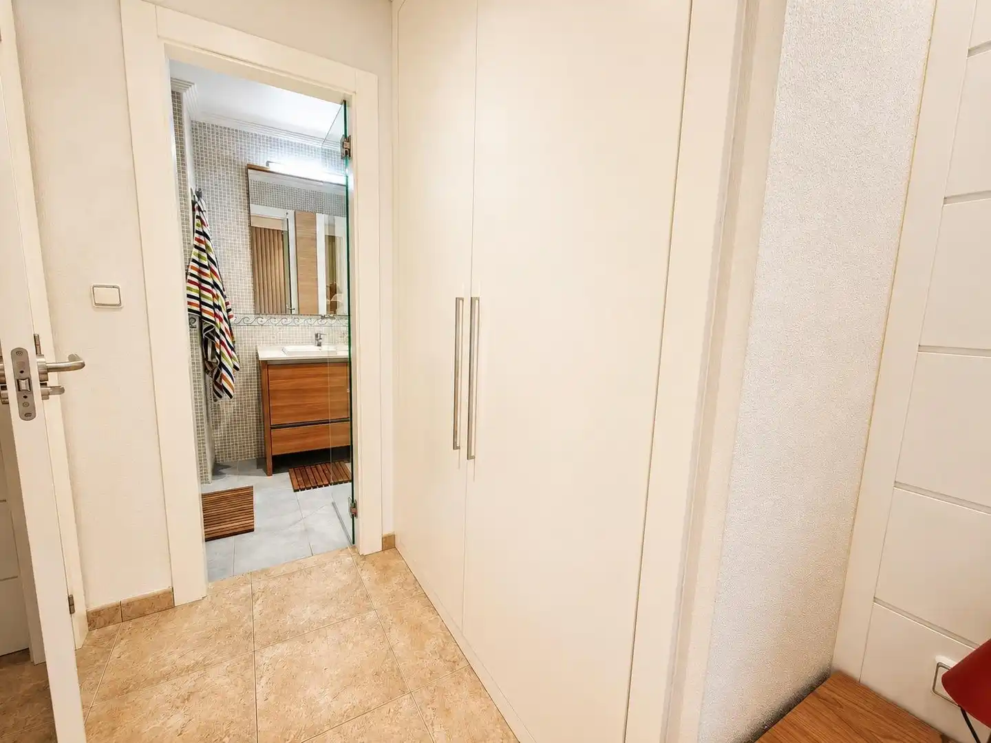 Badezimmer von Wohnung zum Verkauf in Elche / Elx mit Klimaanlage, Terrasse und Balkon