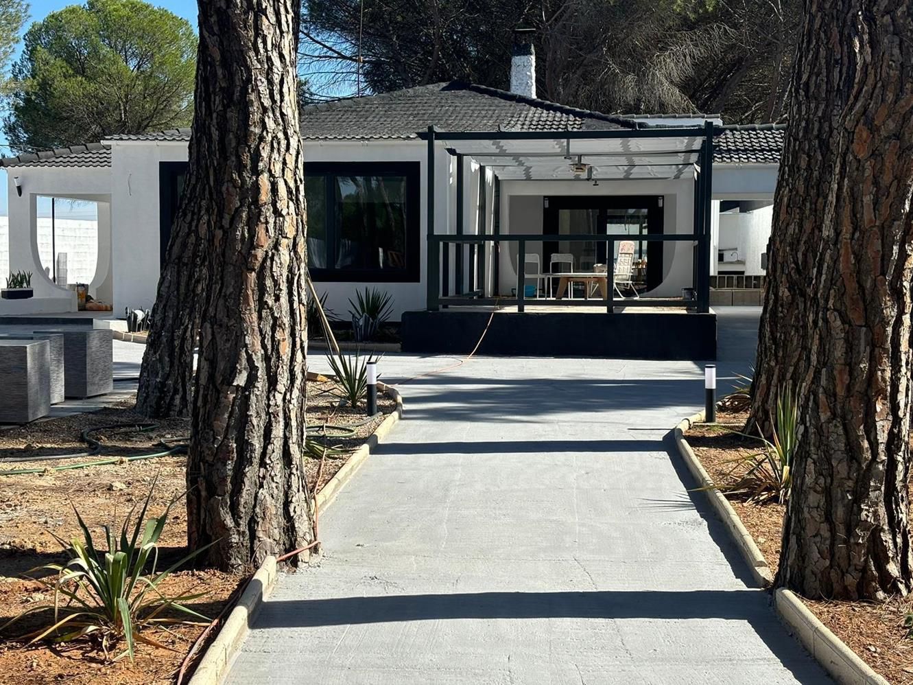 Terrace of House or chalet for sale in El Provencio    with Air Conditioner, Heating and Private garden