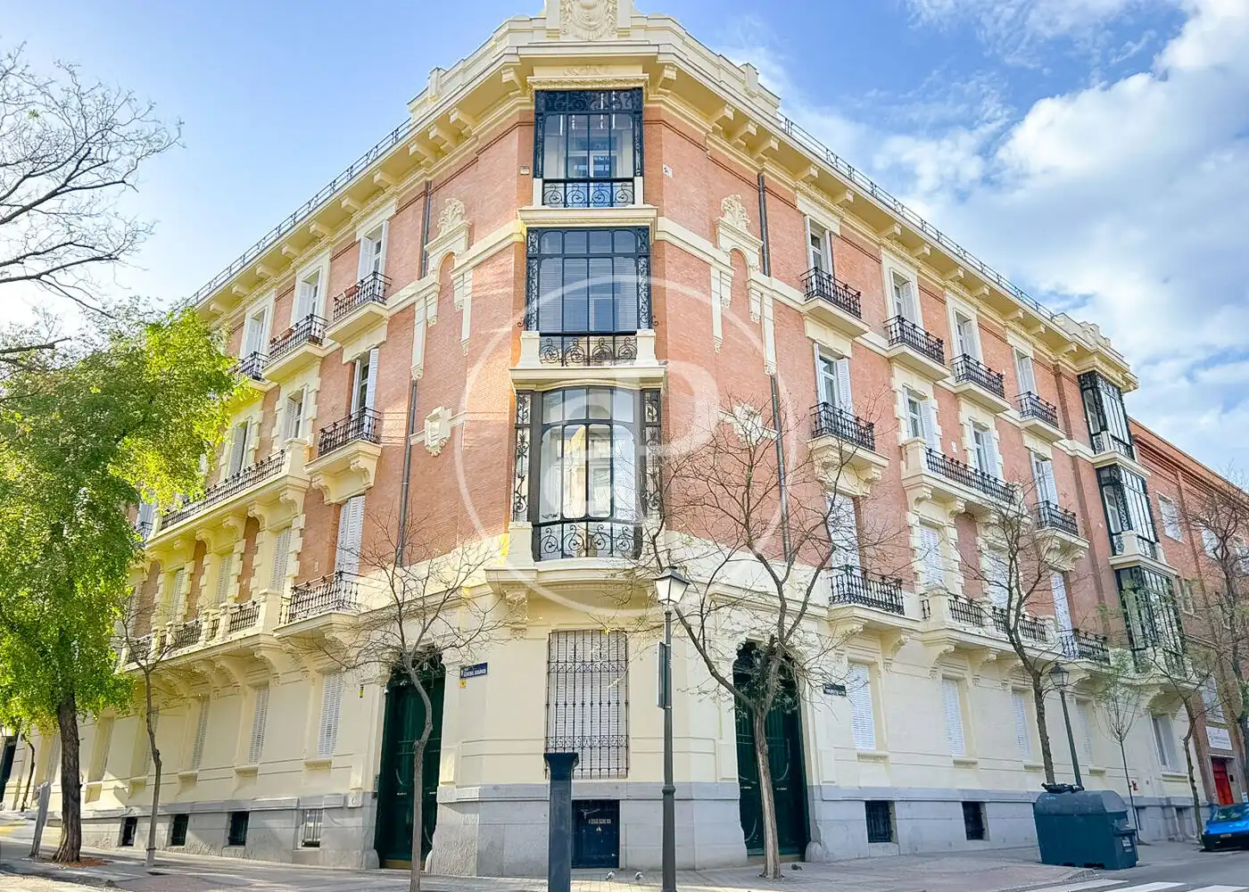 Vista exterior de Ático en venta en Madrid con Aire acondicionado, Calefacción y Terraza