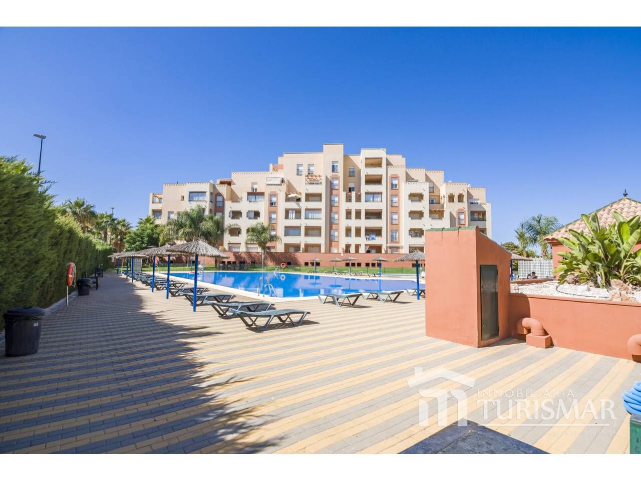 Exterior view of Apartment for sale in Ayamonte  with Terrace, Furnished and Community pool