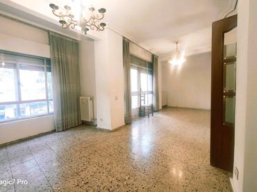 Flat with lift for sale in Las Viñas