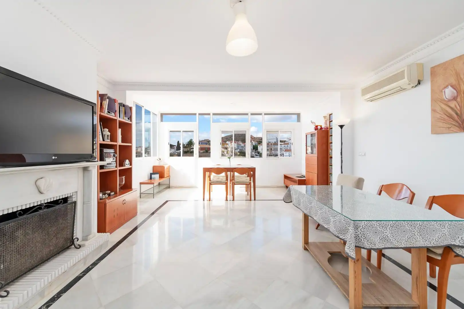 Sala de estar de Casa adosada en venta en Rincón de la Victoria con Terraza y Piscina comunitaria