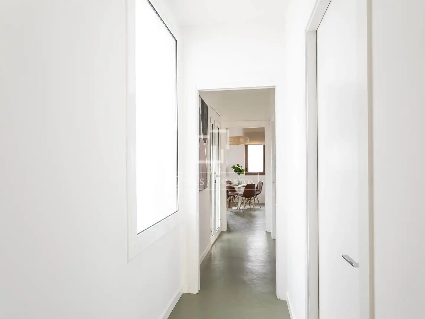 Flat for sale in Barcelona  with Air Conditioner, Terrace and Furnished