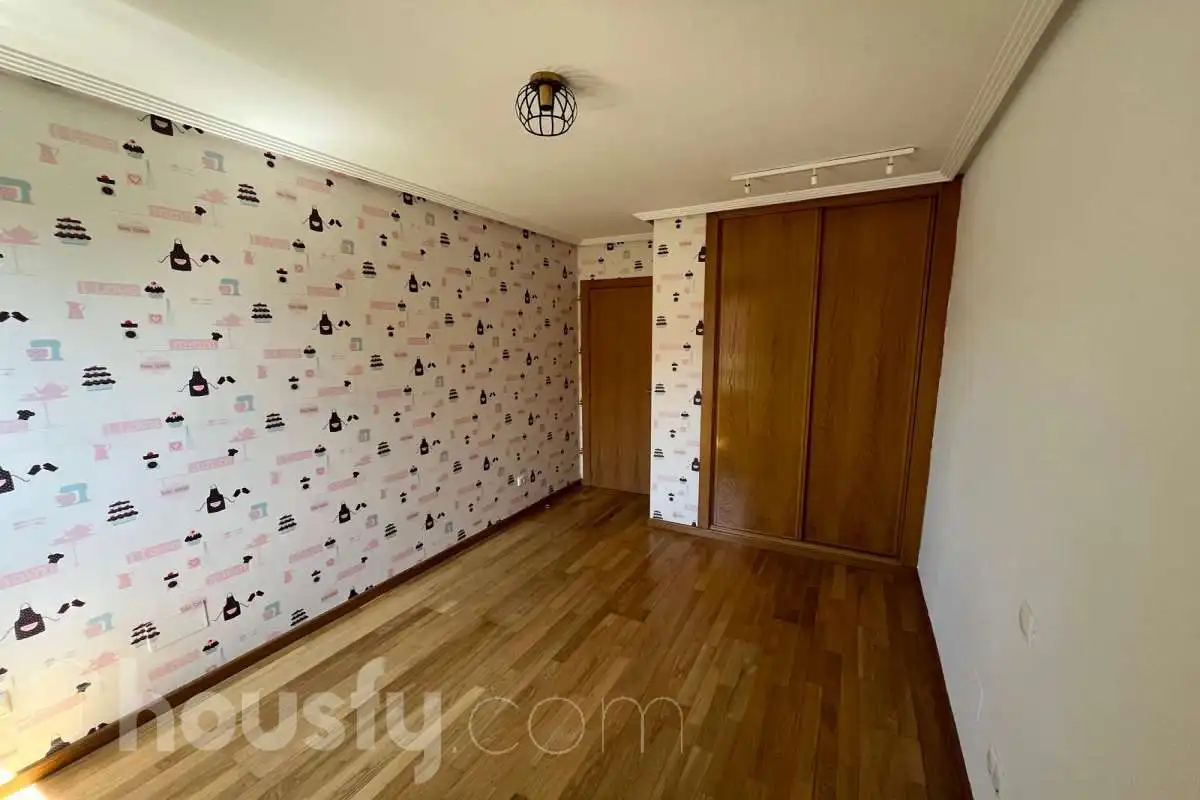 Wohnung zur Miete in Laura de los Ríos, Las Eras de Renueva