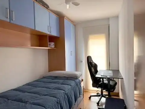 Bedroom of Apartments for sale in Roses  with Air Conditioner, Parquet flooring and Balcony