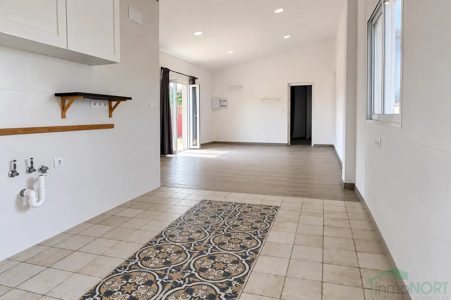 Houses for sale in Cartagena  with Storage room and Swimming Pool