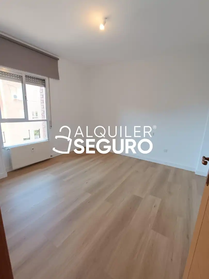 Flat for rent in Polonia, El Carrascal