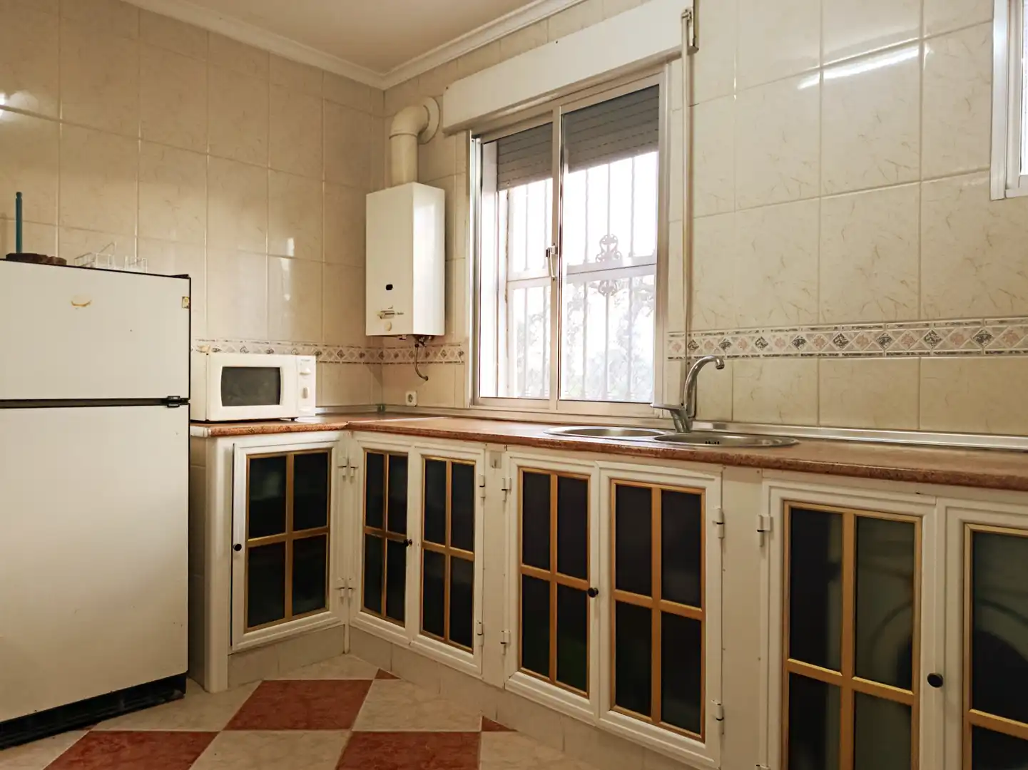 Küche von Country house zum Verkauf in Hinojos mit Privatgarten, Terrasse und Schwimmbad