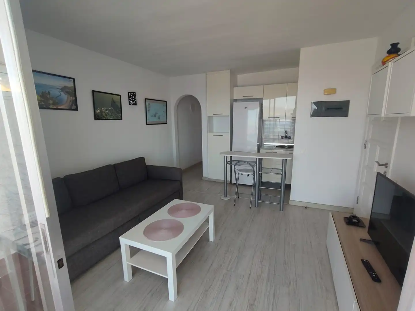 Sala d'estar de Apartament en venda en El Rosario amb Moblat, Forn i Rentadora