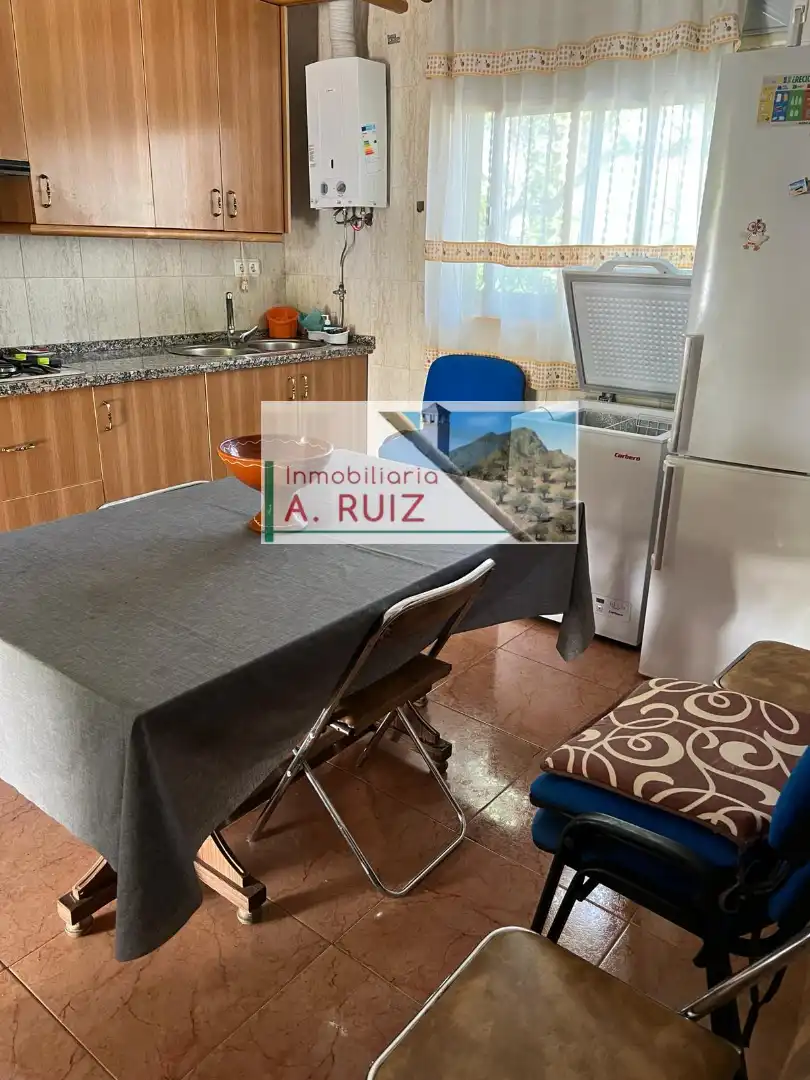 Chalet con piscina en venta en Priego de Córdoba, imagen 5
