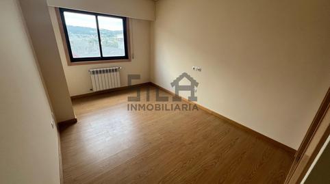 Foto 5 de Apartament en venda a San Cibrao das Viñas, Ourense