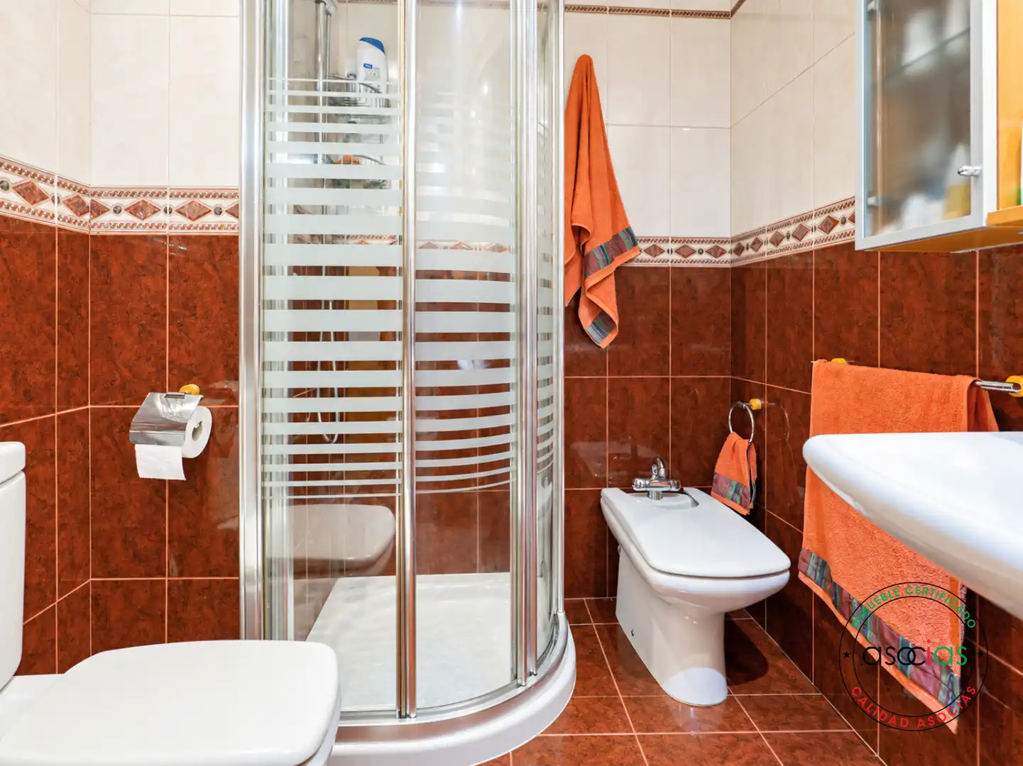 Baño de Piso en venta en Gijón  con Calefacción y Parquet