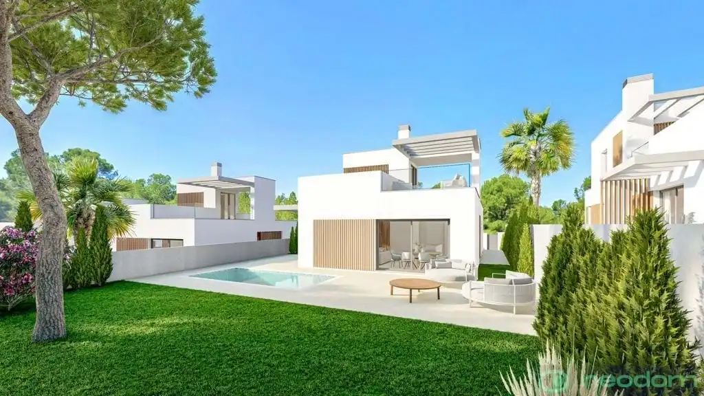 Casa con piscina en venta en Calle Praga, imagen 2