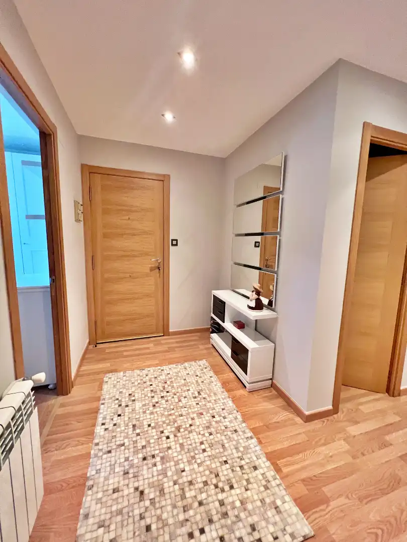 Piso con ascensor en venta en Ronda da Muralla, imagen 6