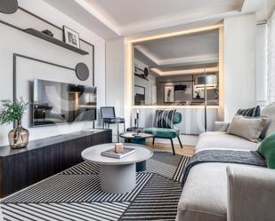 Living room of Duplex to rent in  Madrid Capital  with Air Conditioner