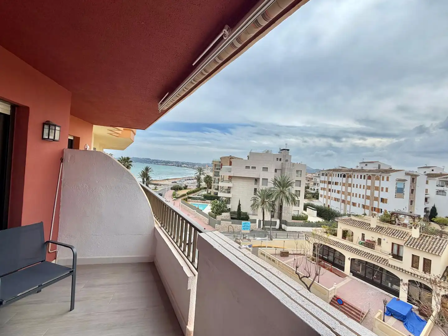 Vista exterior de Apartamento de alquiler en Jávea / Xàbia con Terraza, Amueblado y Internet