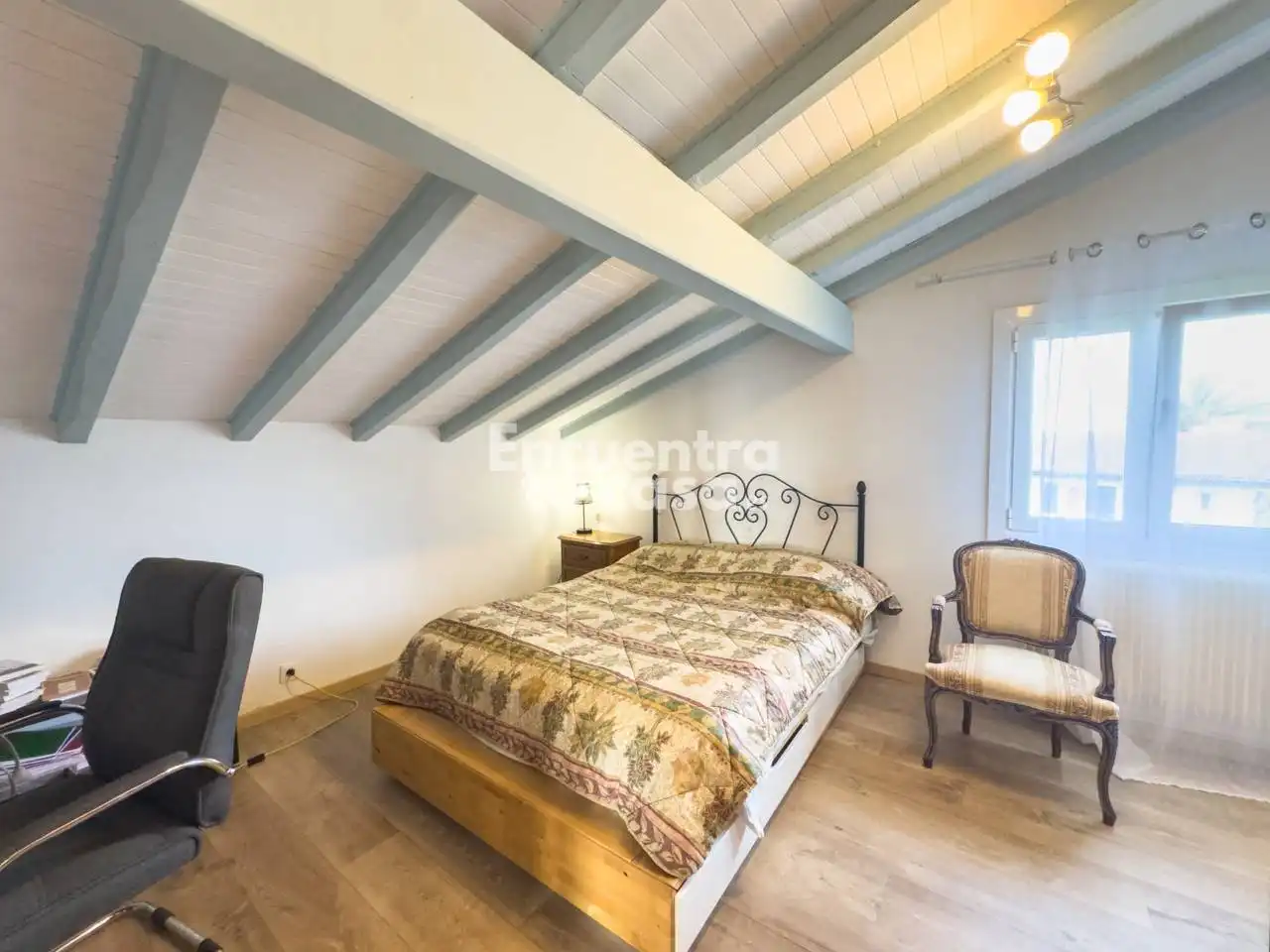 Schlafzimmer von Haus oder Chalet zum Verkauf in Hendaye mit Heizung, Privatgarten und Terrasse