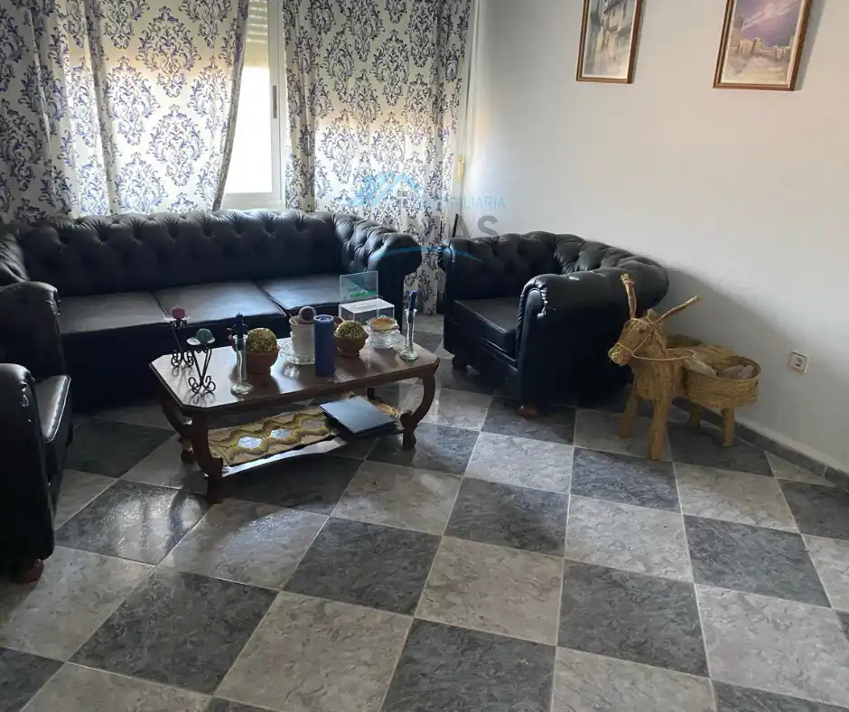 Sala de estar de Edificio en venta en Jaraicejo