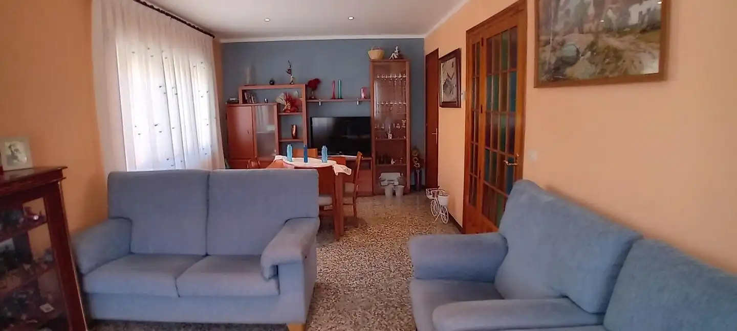 Sala d'estar de Casa o xalet en venda en Centelles amb Calefacció i Jardí privat