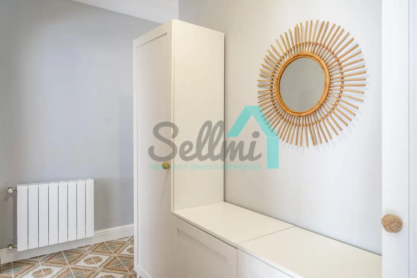 Flat for rent in Gijón   with Heating, Terrace and Furnished