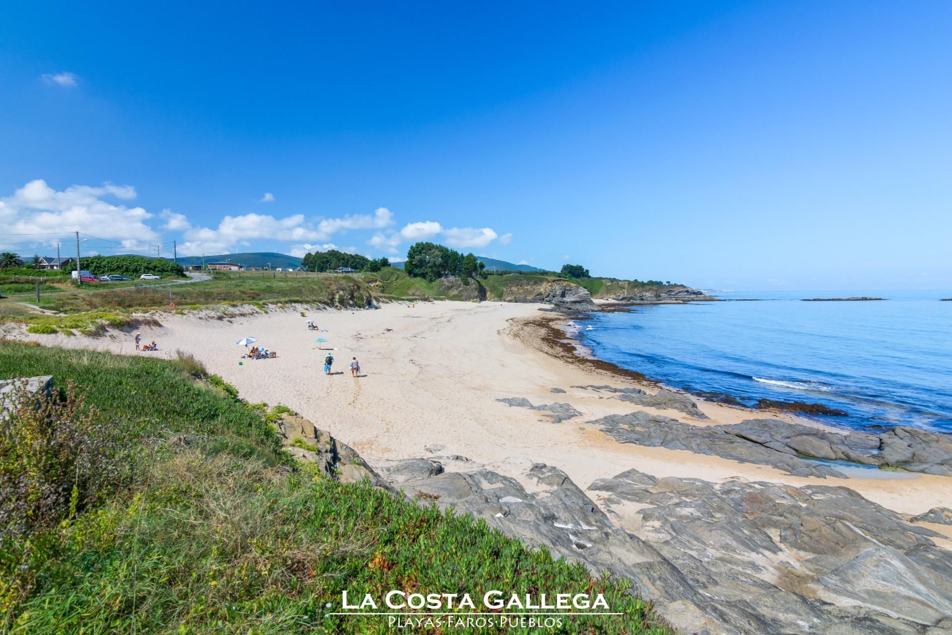 Vista exterior de Edificio en venta en Foz