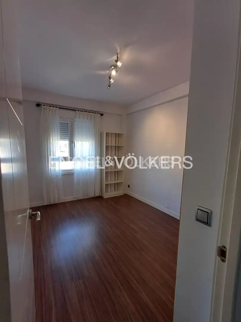 Bedroom of Flat for rent in Madrid  with Air Conditioner, Heating and Terrace