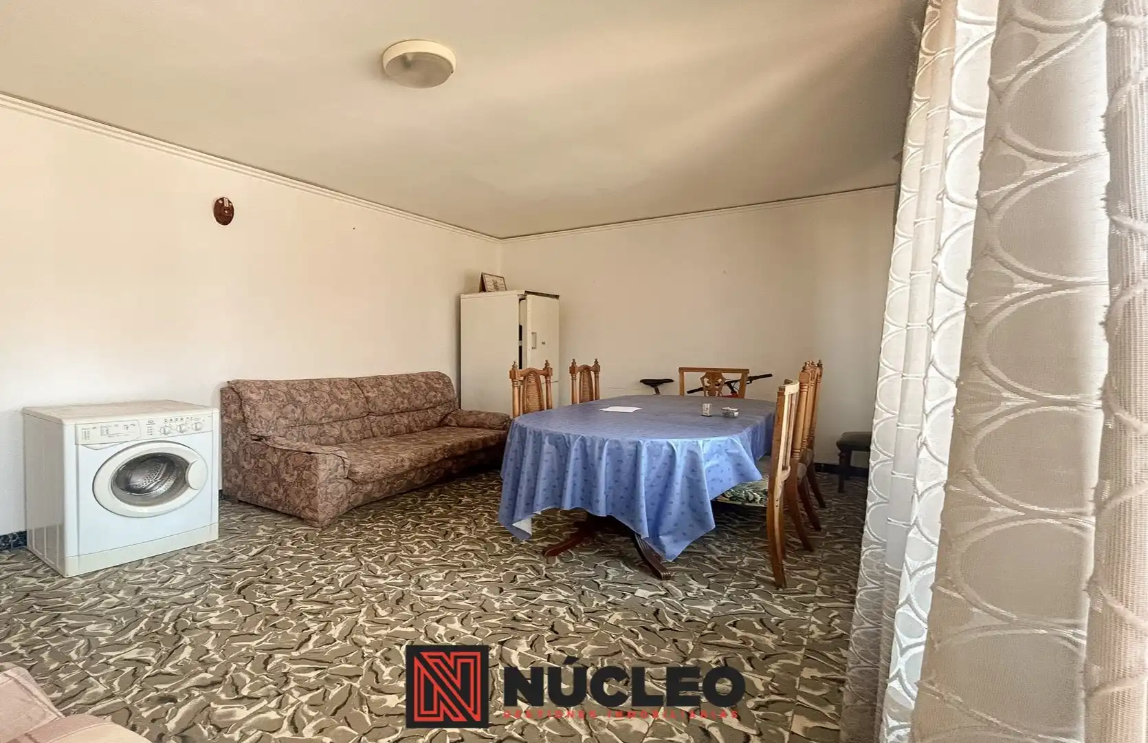 Sala de estar de Piso en venta en Castellón de la Plana / Castelló de la Plana con Balcón
