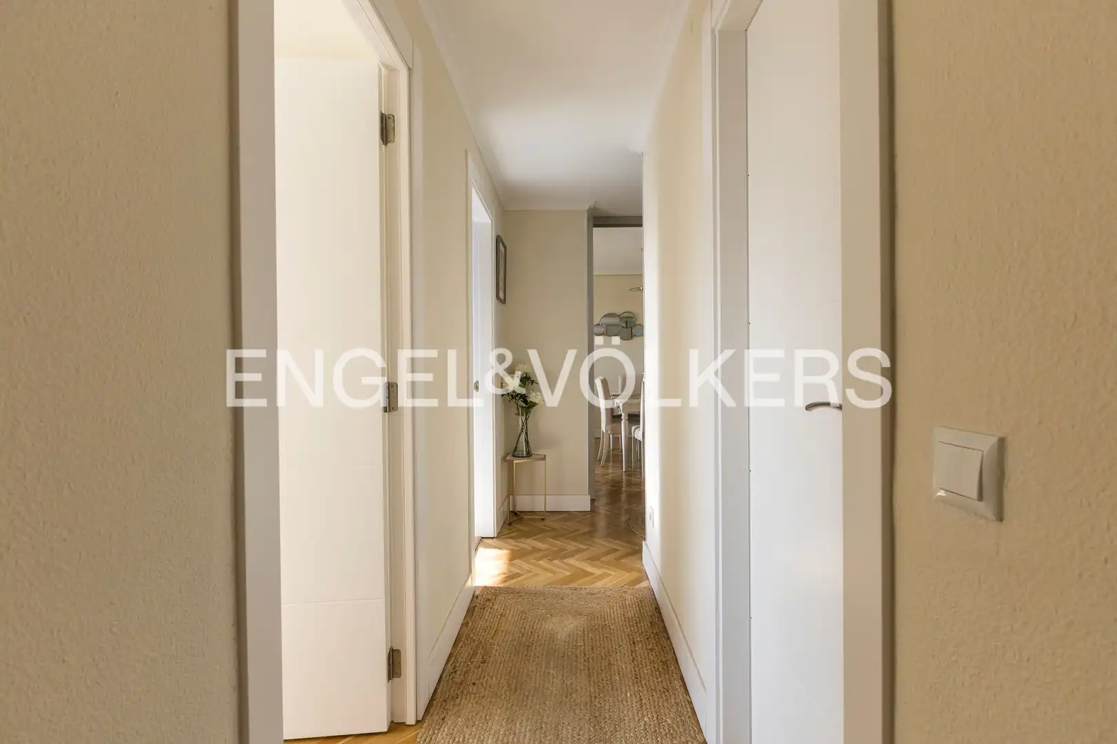 Piso de alquiler en Madrid con Aire acondicionado, Calefacción y Jardín privado