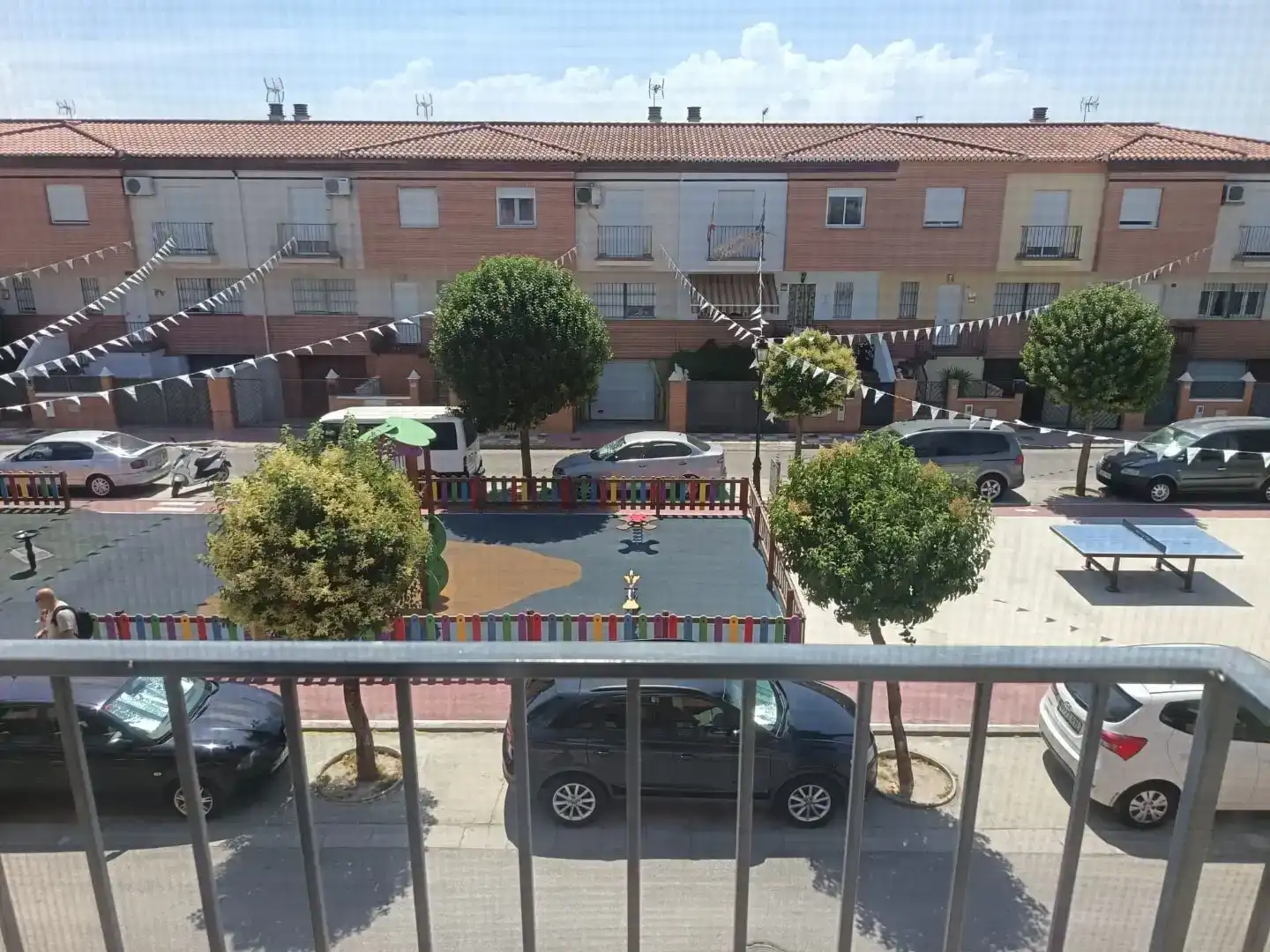 Vista exterior de Casa adosada en venda en Las Gabias
