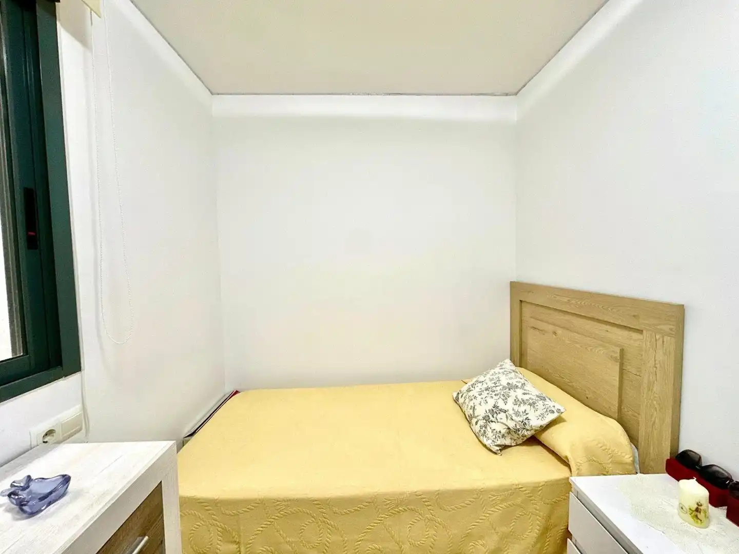 Bedroom of Flat for sale in Casco Urbano